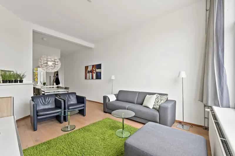 Ruime bovenwoning Den Haag Pletterijkade 118m2