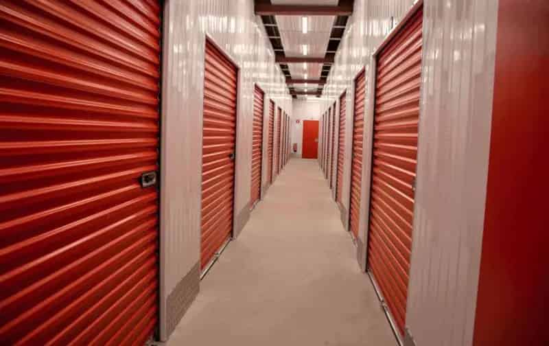 Opslagruimte huren Uithoorn - Boxen Containers Motorstalling