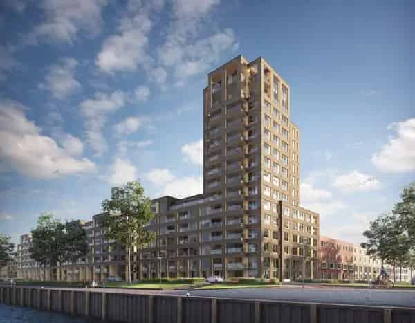 Appartement Rotterdam: 2 Slaapkamers, Balkon, Uitzicht Hef en Willemsbrug