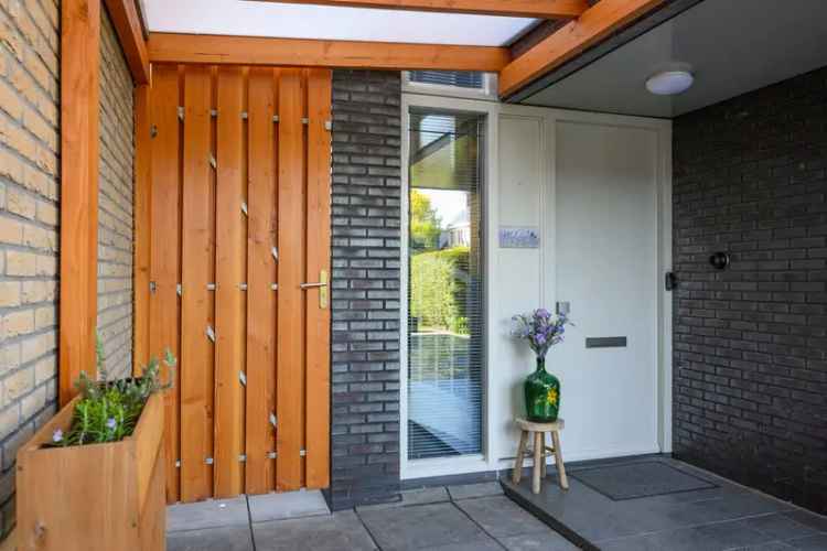 Vrijstaande woning 4 slaapkamers Almere Buiten zonnige tuin dakterras energielabel A