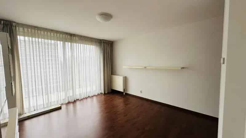 Appartement 2 Slaapkamers Poptahof Balkon Berging Parkeerplaats