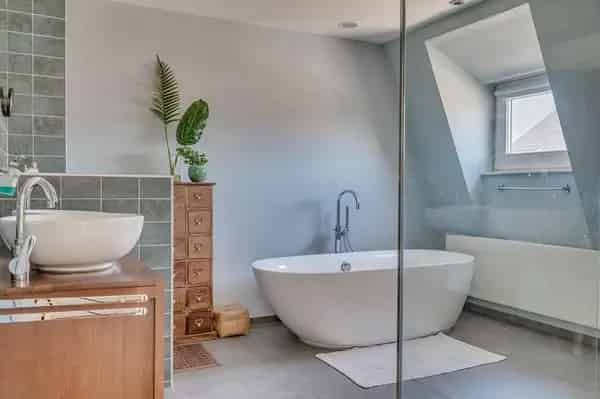 Ruime gerenoveerde woning Boukoul 5 slaapkamers grote tuin