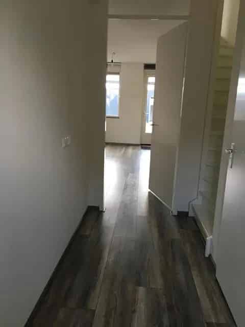 Grote gezinswoning 5 kamers te huur Montfort