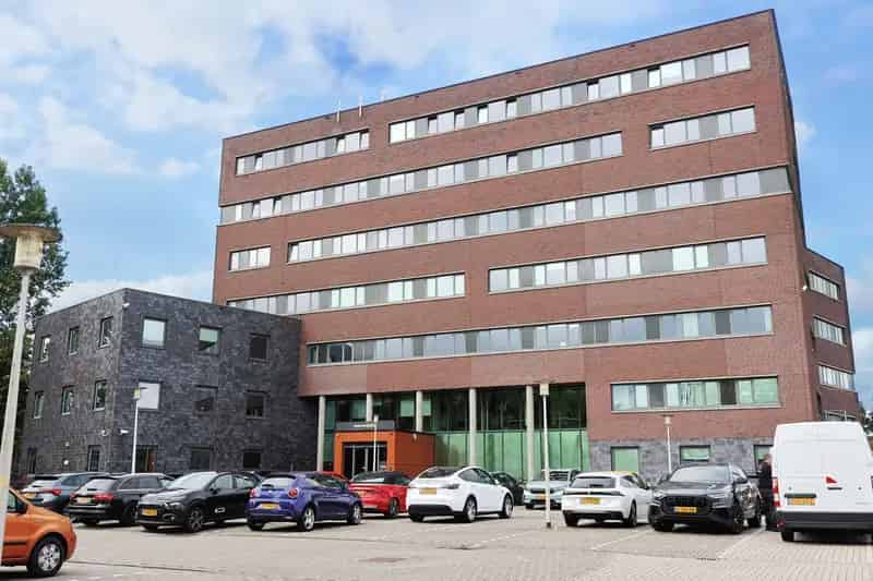 Kantoorruimte huren Meppel A32 Moderne Kantoren Gemeubileerd