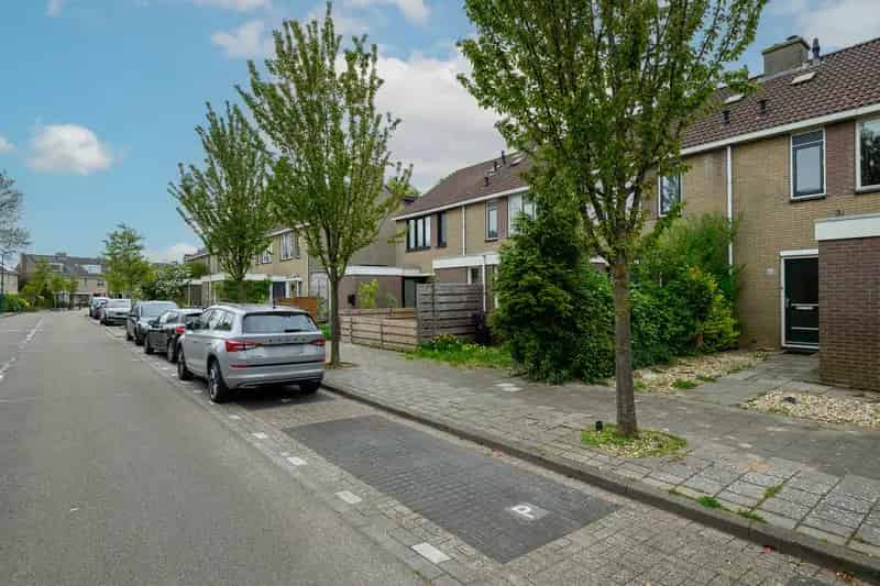 Tussenwoning Oegstgeest 4 slaapkamers 112m2 tuin