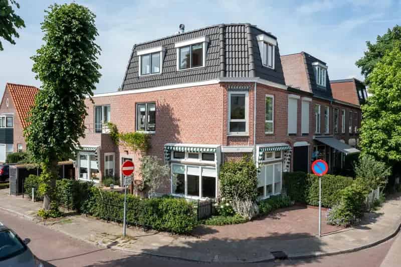 Zeist Hoekwoning 4 slaapkamers gerenoveerd