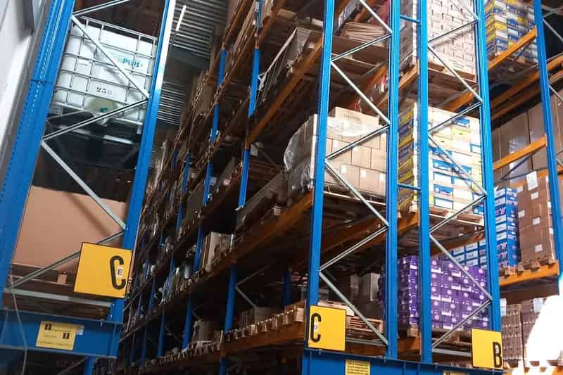 Bedrijfshal te Huur Alphen aan den Rijn 750 Europalletplaatsen
