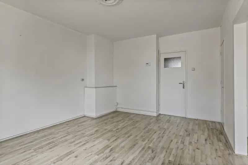 Ruim 3 kamer appartement Hilversum Zuid 64m2 2 balkons