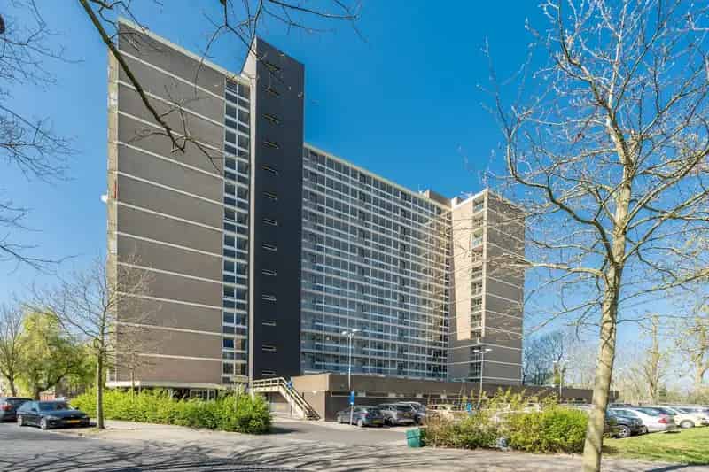 Diemen Centrum 3-kamer appartement met vrij uitzicht Amsterdam