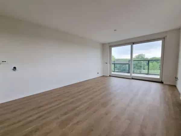 Te Huur: Ruim 3-kamerappartement Hillegersberg-Schiebroek