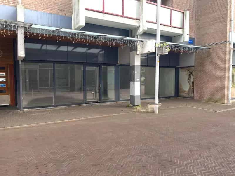 Winkel te Huur Almere Haven 126m2