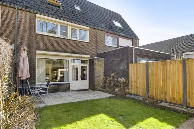 Ruime Middenwoning Boshoven 4 Slaapkamers Moderne Keuken