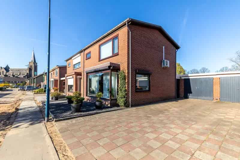 Instapklare 2-onder-1-kapwoning Silvolde 3 slaapkamers Airco Rolluiken