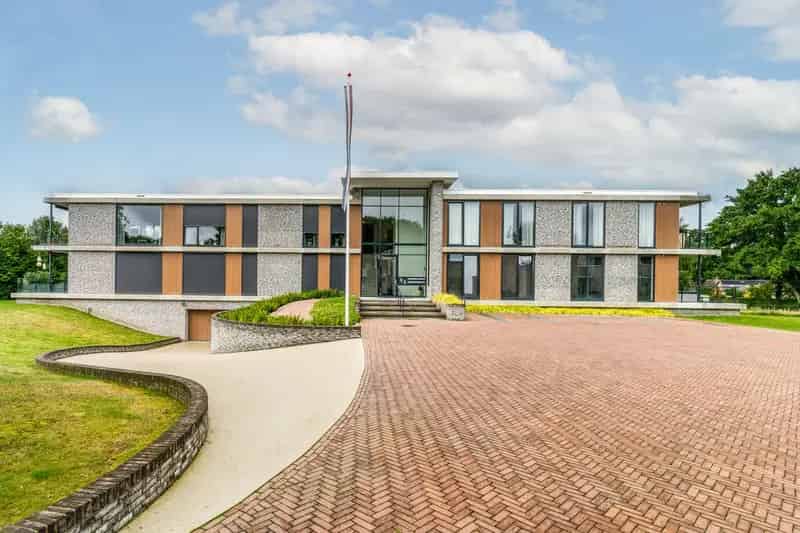 Luxe appartement Garderen 158m2 2 parkeerplaatsen A+++