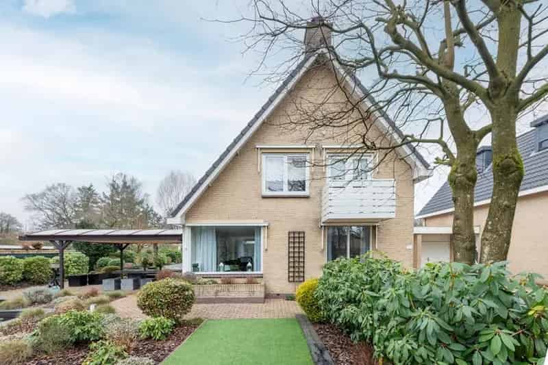 Riante Villa Maarsbergen Ruime Tuin Zwembad Garage 4 slaapkamers