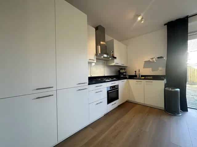 5 Kamer Eengezinswoning Mijnsheerenland 128m2
