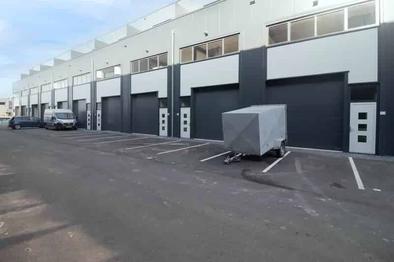 Bedrijfsruimte te huur en te koop Kabelweg Roelofarendsveen