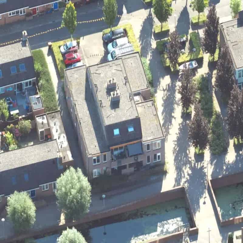 2 Kamer Benedenwoning nabij Park en Winkelcentrum