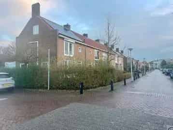 Te huur ruime 4 kamer woning Floraliaweg, Culemborg