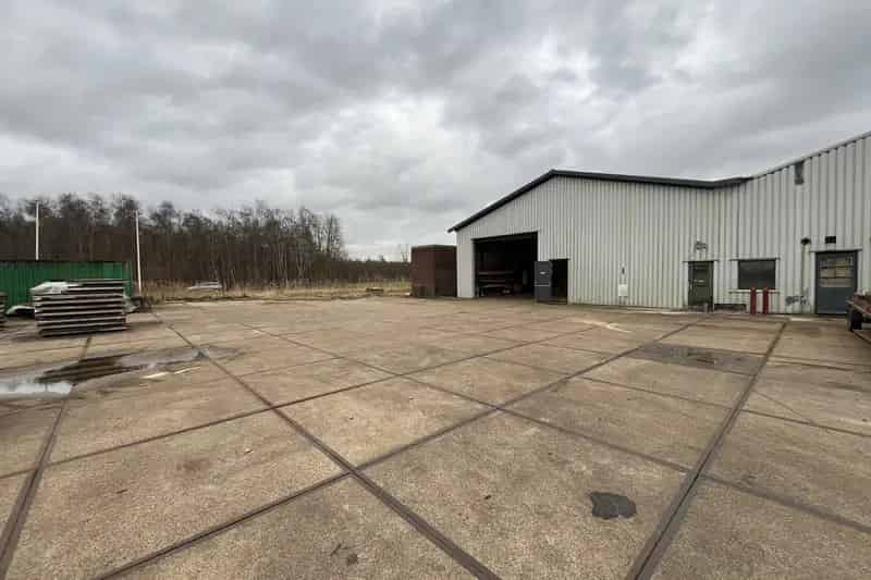 Bedrijfshal Heerenveen te koop 450m²