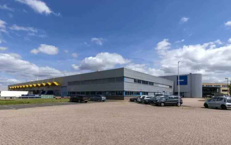 Bedrijfspand huren Duiven 27000m2 Logistiek Complex A12