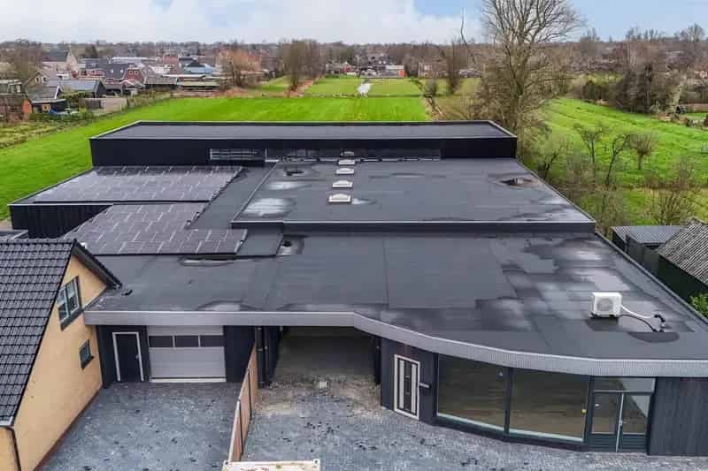 Bedrijfshal te Huur De Westereen