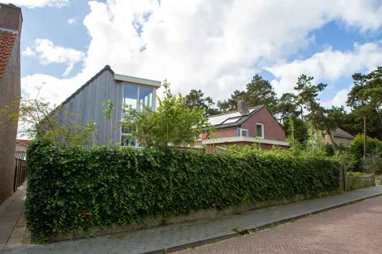 Fantastische woning West Terschelling Nabij Duinen en Bos