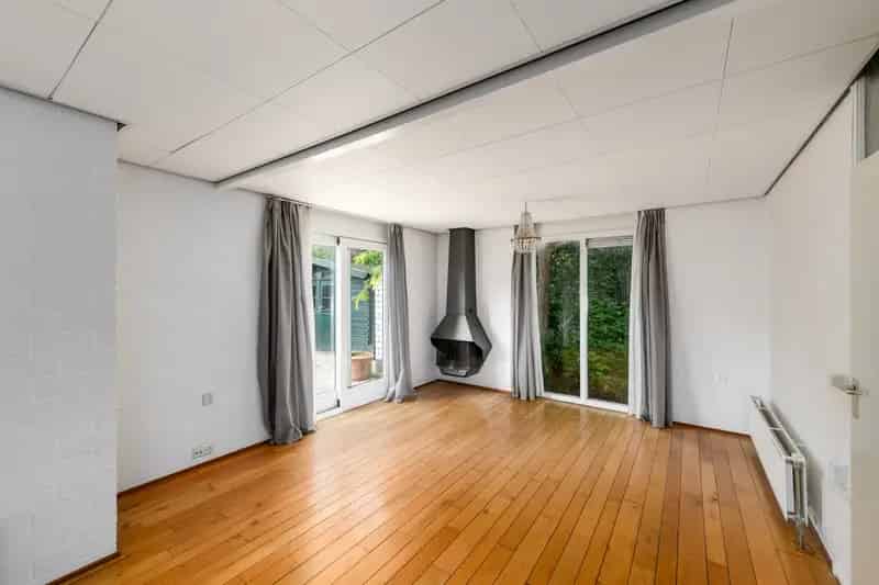 Recreatiewoning  De Eese Bosrijke omgeving 4 slaapkamers Sauna