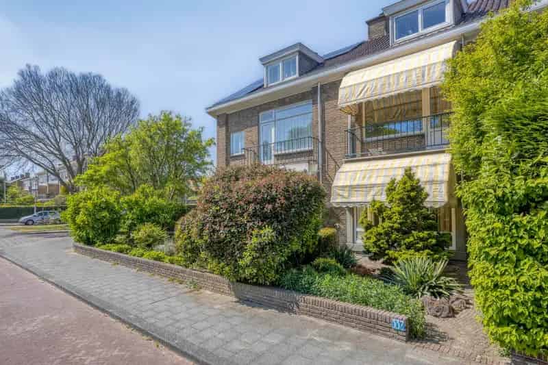Huis te Koop Sportlaan Den Haag Ruime Gezinswoning Vogelwijk