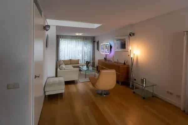 Moderne 3 Slaapkamer Huis te Huur in Waterrijk Eindhoven