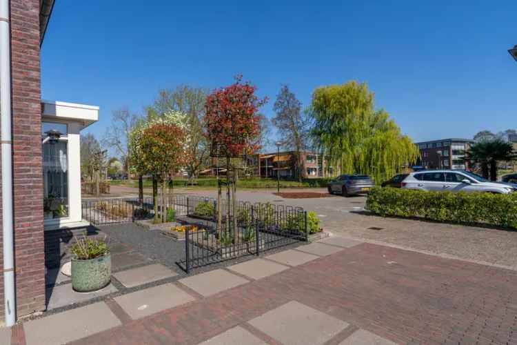 Huis Te Koop , 51, Doctor Tjalmastraat, Veen, Noord-Brabant