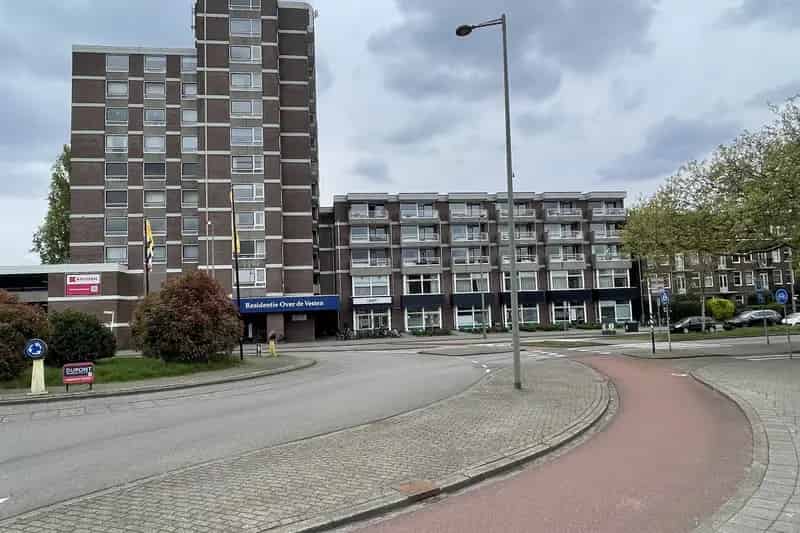 Appartement te koop Schiedam: 2-kamer appartement met balkon en parkeerplaats