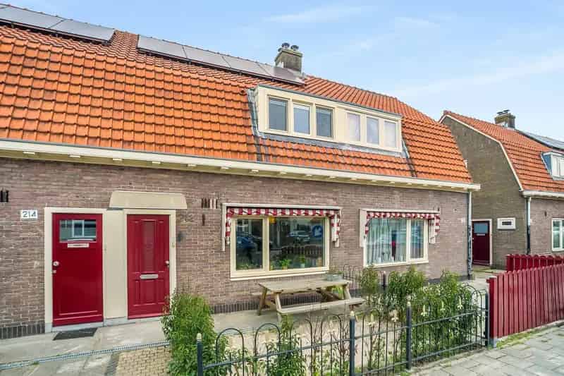 Huis te koop Tuindorp Oostzaan 2 slaapkamers tuin
