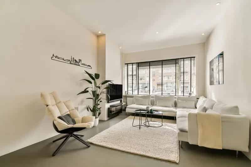 Royale Dubbele Benedenwoning Rotterdam 139m² Tuin Veranda