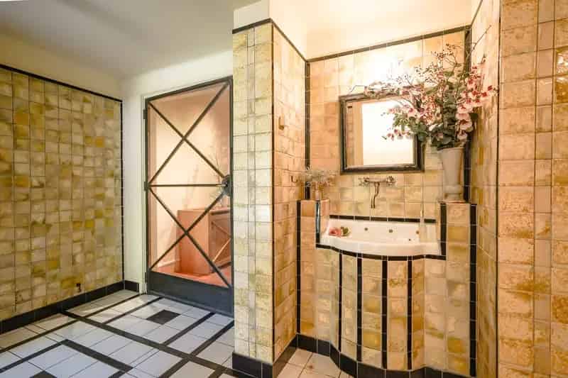 Luxe Villa te Koop Wassenaar 635m² Zwembad Guesthouse