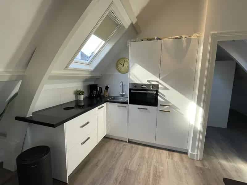 Kamer in Leiden Centrum - Nabij Hooglandse Kerk
