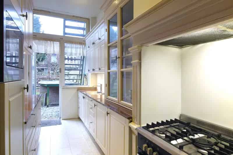 Groot Herenhuis Bezuidenhout 252m2 Tuin 17m
