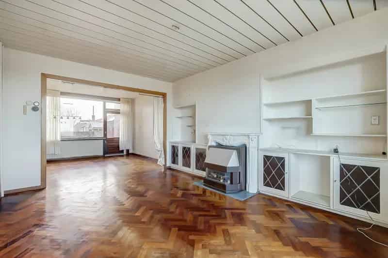Huis te koop Katwijk: unieke woning met zeezicht en moderniseringspotentie