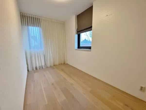 Te Huur: Ruime Jaren 30 Tweekapper Westmaasstraat Den Haag