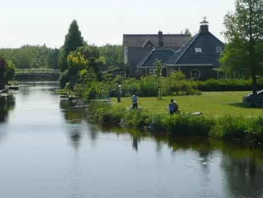 Bouwkavels Nieuwe Pekela Aan Het Water