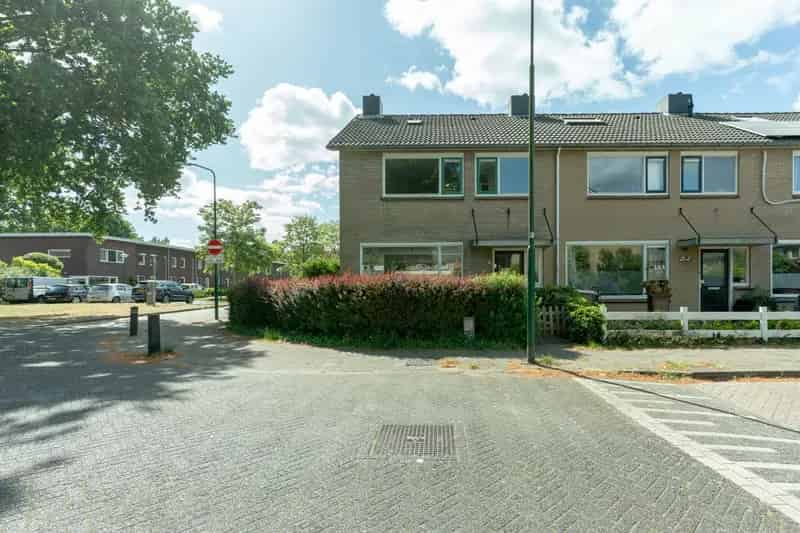 Ruime Hoekwoning Soesterberg 4 Slaapkamers Familie Woning