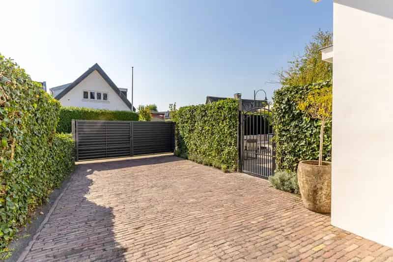 Huis te Koop Oud Loosdrecht Gerenoveerd 3 slaapkamers Luxe