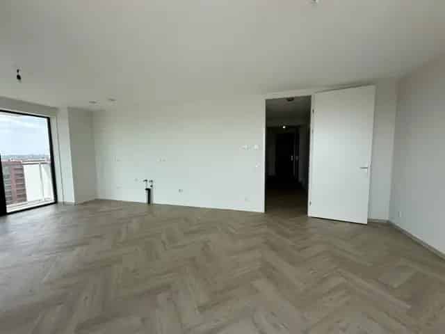 Portiekflat Rotterdam Feijenoord 3 kamers 94m2