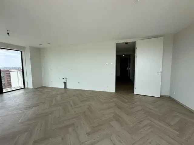 Portiekflat Rotterdam Feijenoord 3 kamers 94m2
