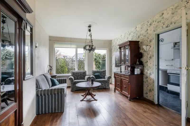 Ruime eengezinswoning te koop Vlaardingen 5 slaapkamers