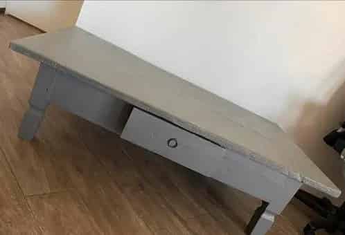 Gratis Koloniale Salontafel Betonlook 140x79x40 cm