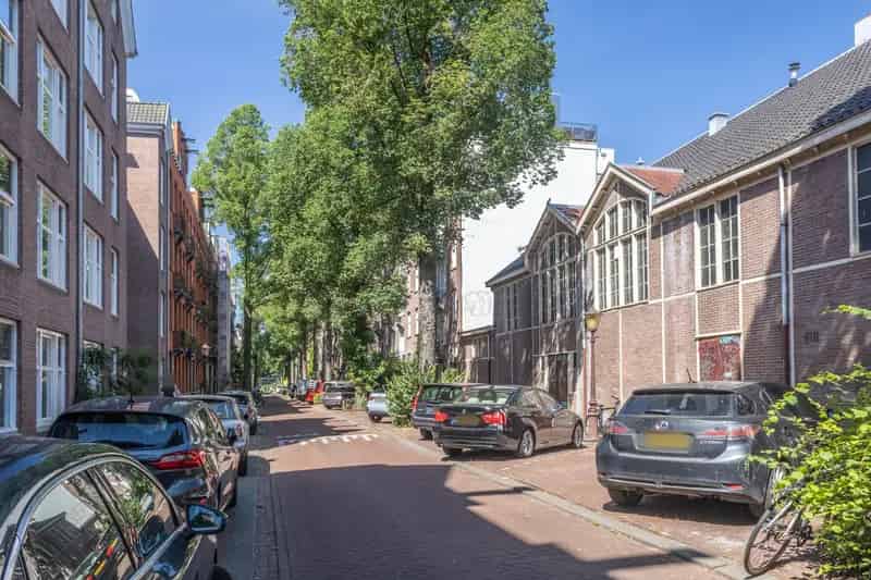Appartement Amsterdam Oost 2 kamers 47m2 Nabij Javaplein
