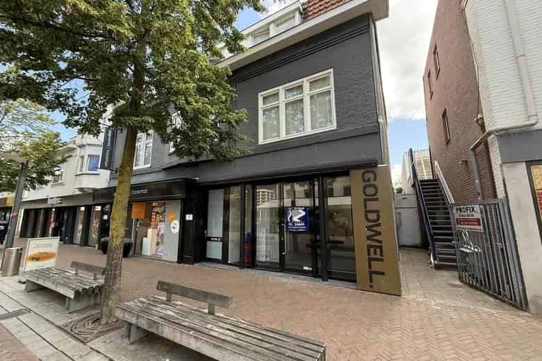 92 m2 Kantoorruimte te Huur Waalwijk Centrum