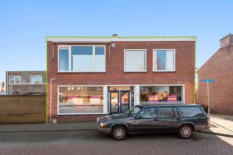 Winkelruimte met Studio's te Koop Veenendaal