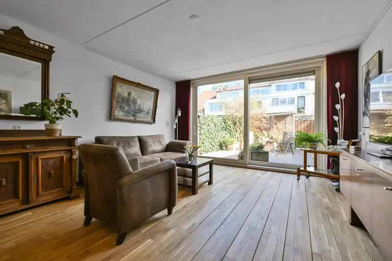 Eengezinswoning Amsterdam Gein 100m2 3 slaapkamers tuin